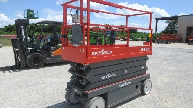 USED 2025 Skyjack SJ3226
