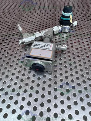 USED GEMU 540/15/D59405-1 PNEUMATIC VALVE ACTUATOR W/ NORGREN R05-200-RNEA REGULATOR