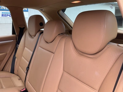 USED 2010 PORSCHE CAYENNE