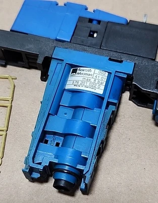 USED Rexroth 576 201 022 0