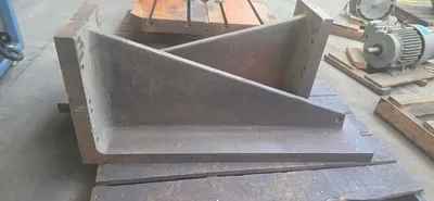 GIDDINGS & LEWIS 300-T Horizontal Boring Machines | Tight Tolerance Machinery (9)