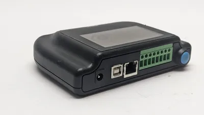 B92700 | Botron D92700 OMNIGRD Multi-Ground Continuous Monitor SCREEN CRACKED - For parts or not working