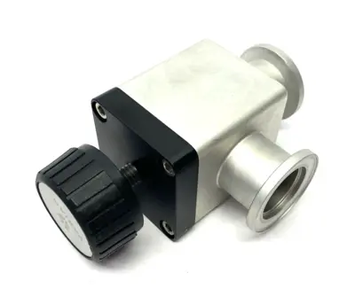 USED VARIAN RIGHT ANGLE BLOCK BELLOWS VALVE, MANUAL KNOB NW25 H/O