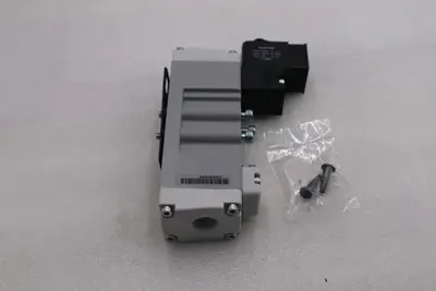 PARKER 145PSIG 120/60VAC 4:1VA PNEUMATIC SOLENOID VALVE NIB H11WXBBL53C STK L538