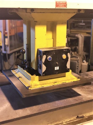 USED 2000 HERMAN SCHWABE HERMAN SCHWABE ITH 2000/500 PRESS