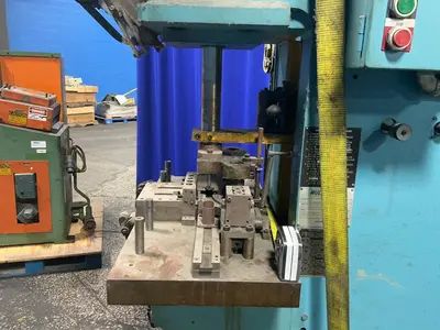 Used MULTIPRESS W4R87M Hydraulic Presses Ohio US | HGR 24 #1506949