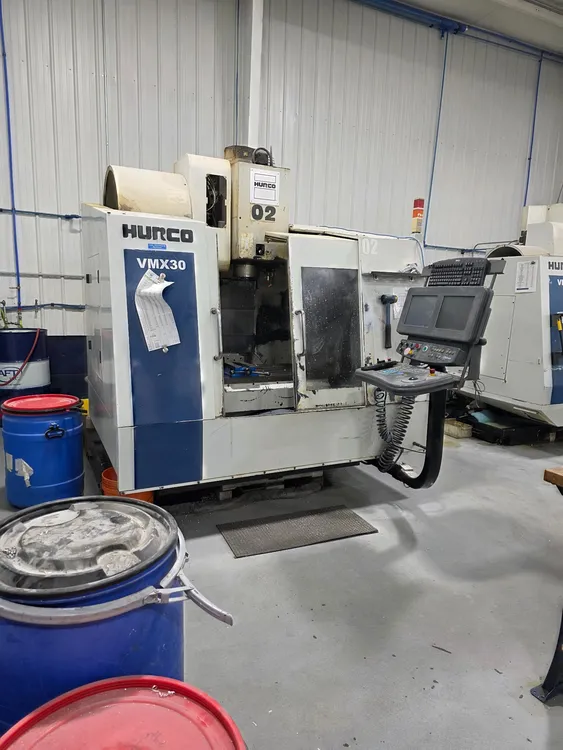 Used 2000 HURCO VMX 30M Vertical Machining Centers Michigan US | Holland Equipment Hunters, Inc. #395607