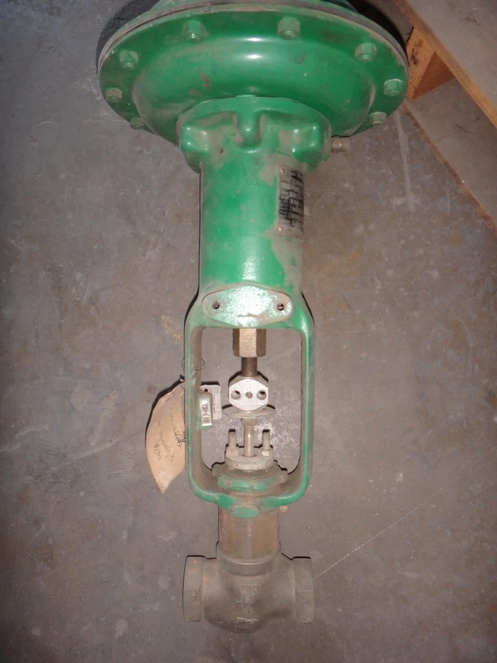 Fisher 1.25 150 Class, Bronze Threaded Control Valve
