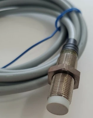 NEW Carlo Gavazzi EI1204PP0SS