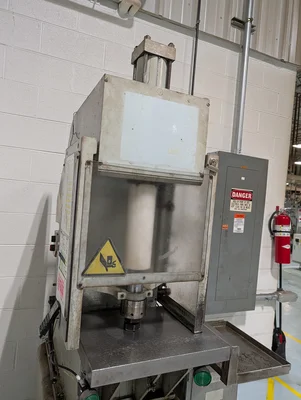 Hannifin Hyd Press