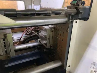 USED 2015 MILACRON MTS 90