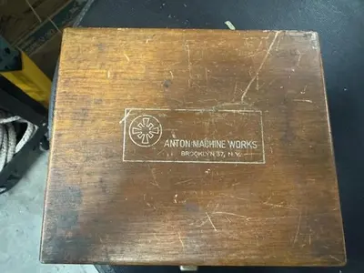 USED ANTON MACHINE WORKS V BLOCK
