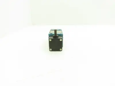 Micro Switch LSR7L Heavy Duty Snap Action Limit Switch 600VAC 10A NEMA A600