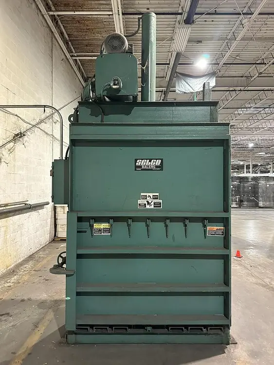 Used SELCO - HARRIS V5-HD-RD - REAR FEED FRONT EJECT SPECIALTY BALER Balers Ohio US | Black River Trading #1059920