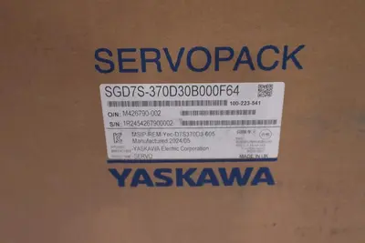 NEW YASKAWA SGD7S-370D30B000F64 SERVO DRIVE STOCK 1553-A