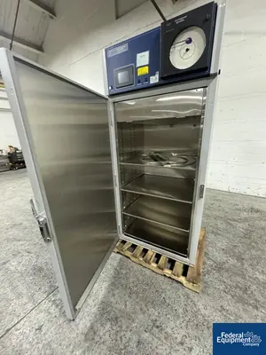 USED Environmental Specialties 33.8 Cu Ft Environmental Specialties Environmental Chamber, Model ES2000 CS
