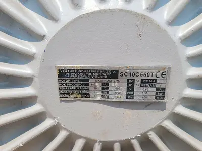 USED 2005 VENTURE INDUSTRIES SC40C550T