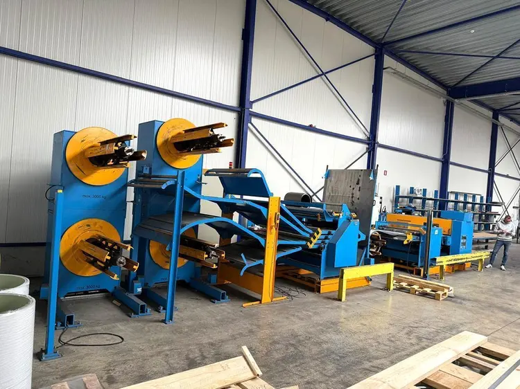 Used FORSTNER 1250 X 2 MM SLITTING & CUT TO LENGTH CNC Uncoilers | Apt International N.V #373362