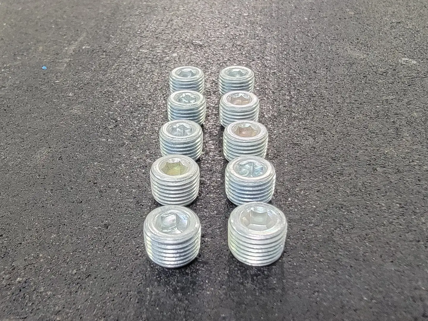1/8", Plug, MPT, 22222S