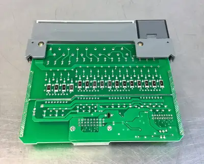 USED Allen-Bradley 1746-IA16