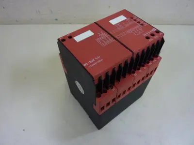 USED TELEMECANIQUE XPSAM