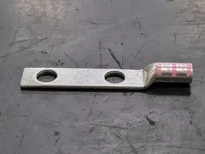 NEW THOMAS & BETTS 256-30695-593