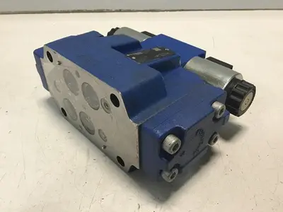 USED REXROTH 4WE6J62/EG24N9K4