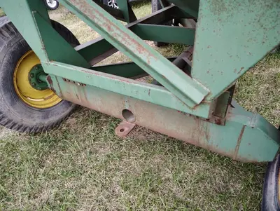 Used 1978 JOHN DEERE 350-22 Gravity Wagons Louisiana US | Proxy Equipment #1385302