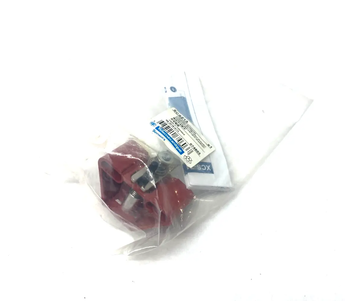 NEW TELEMECANIQUE PIVOTING ACTUATOR KEY