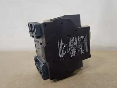 USED TELEMECANIQUE LC1D32