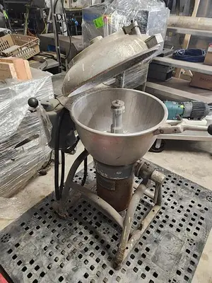 USED HOBART VCM 25