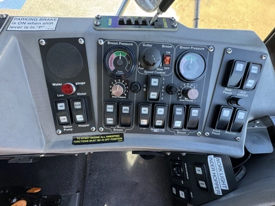 Used 2025 Global 3 R3AIR Street Sweeper Florida US | Zadoon Equipment #1480836