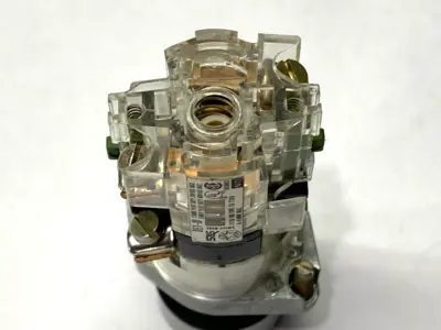 Used SPRECHER + SCHUH GREEN ILLUMINATED PUSHBUTTON SWITCH Relays & Switches | Maverick Industrial Sales #1105277
