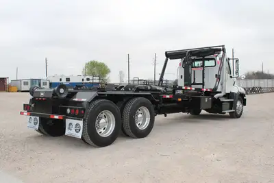 Used 2017 FREIGHTLINER 114SD Hooklifts & Roll-Offs Texas US | Roll Off Truck World #1491802