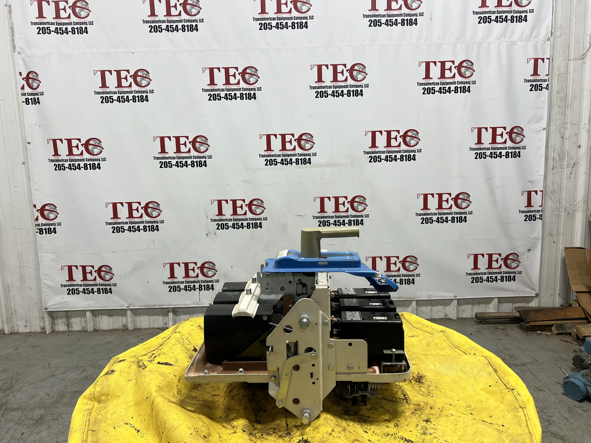 General Electric 2A-25-1 General Electric AK-2A-25-1 600A Motor