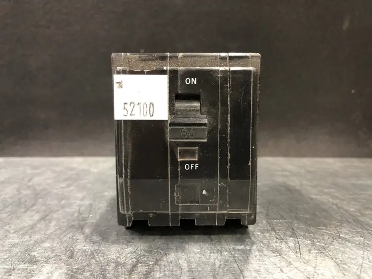Used SQUARE D QO360 Switchgears British Columbia CA | Lenmark #244092