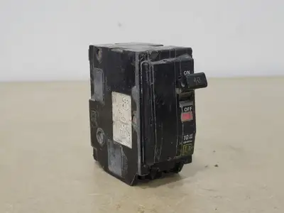 USED SQUARE D QO240