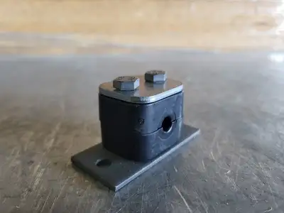 Tube Clamp, 2.5" x 1.2" x 1.4"