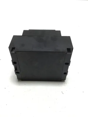 Fuji Electric EA33 Auto Breaker 30A 3Pole