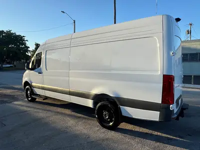 Used 2024 MERCEDES-BENZ 2500 Vans Florida US | Truck and Van Outlet #1509211