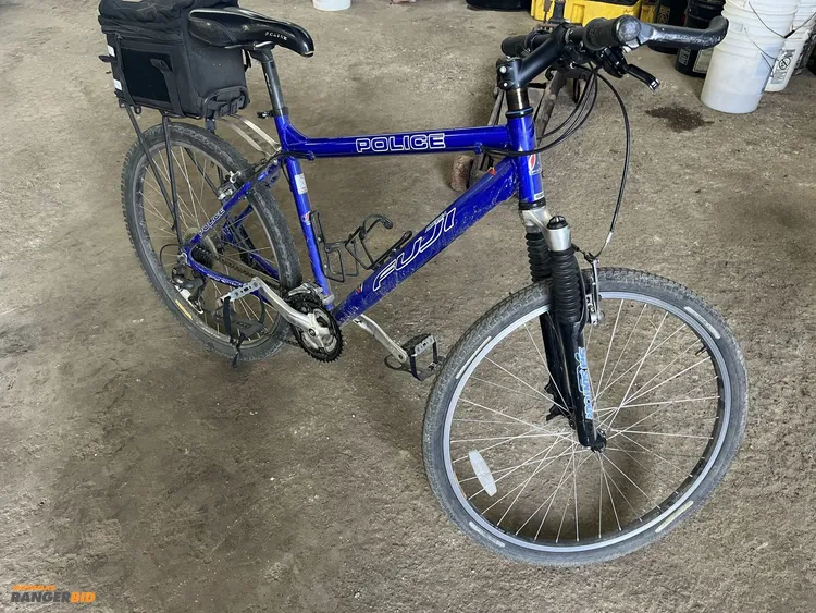 Used FUJI SR SUNTOUR POLICE BIKE Bicycles Michigan US | Miedema Asset Management Group #1186643