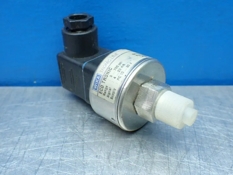 Used WIKA 8392456 Pressure Transmitters Ohio US | HGR 24 #830852