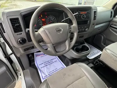 Used 2017 NISSAN NV 2500 Vans Florida US | Truck and Van Outlet #1509204