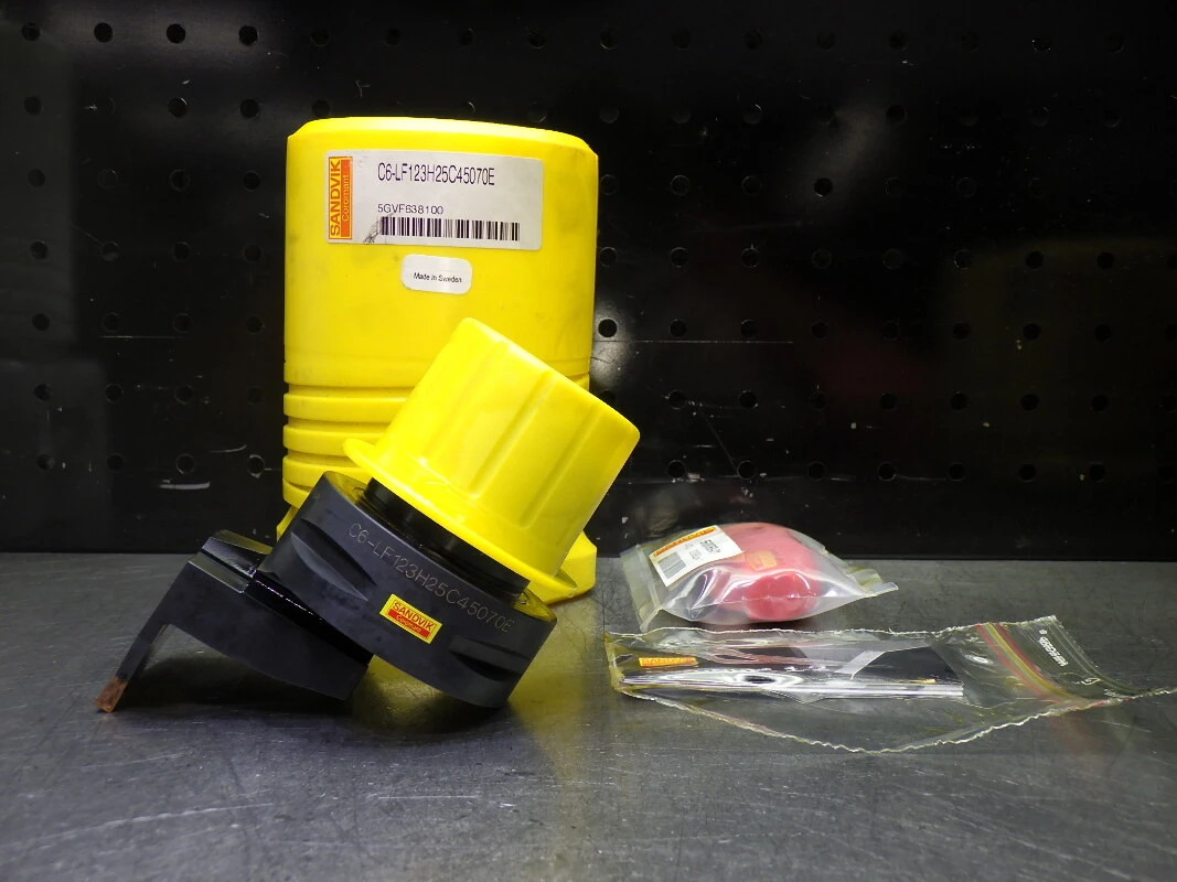 Sandvik Capto C6 Coolant Thru Grooving Head 70mm Pro C6-LF123H25C45070E (LOC1843C)