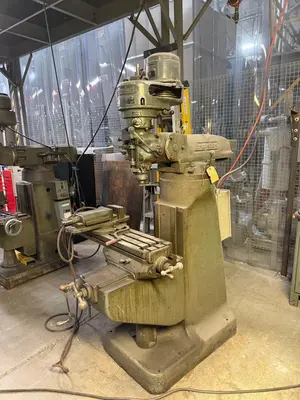 BRIDGEPORT SERIES 1 knee mills | ListingHippo (2)