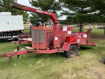 Used _UNKNOWN_ _UNKNOWN_ Brush Chippers Michigan US | Miedema Asset Management Group #1475445