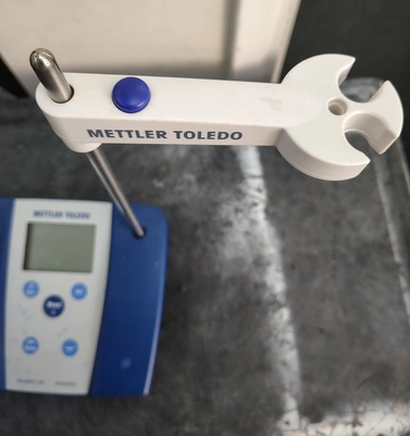 Used METTLER TOLEDO _UNKNOWN_ Electrochemistry California US | Biotech Equipment Sales #1464730