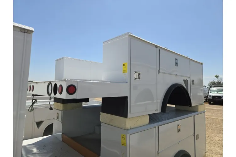 Used _UNKNOWN_ _UNKNOWN_ Service & Utility Trucks Texas US | IRS Auction #1415500