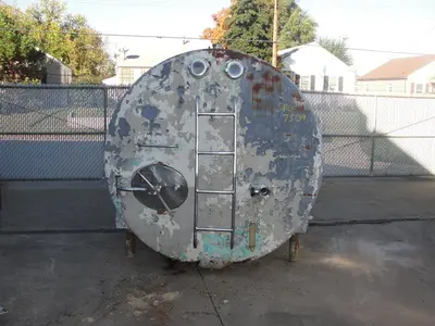 SPC7509  Tank 2800 gallon horizontal tank, Stainless Steel Contact Parts