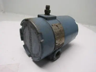 Rosemount 1135F1S1B1 Pressure Transmitter 15PSI WP 4-20MA Output 45VDC Max.